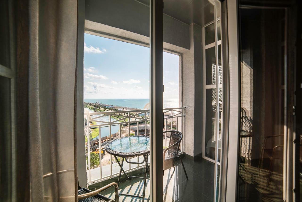Magnolia - ❀ Cozy Apartment With An Unique Sea View ❀ Batumi Ngoại thất bức ảnh