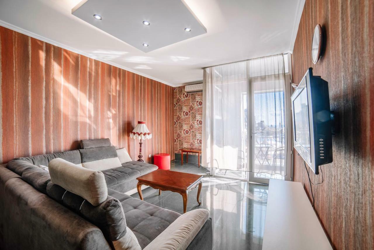 Magnolia - ❀ Cozy Apartment With An Unique Sea View ❀ Batumi Ngoại thất bức ảnh